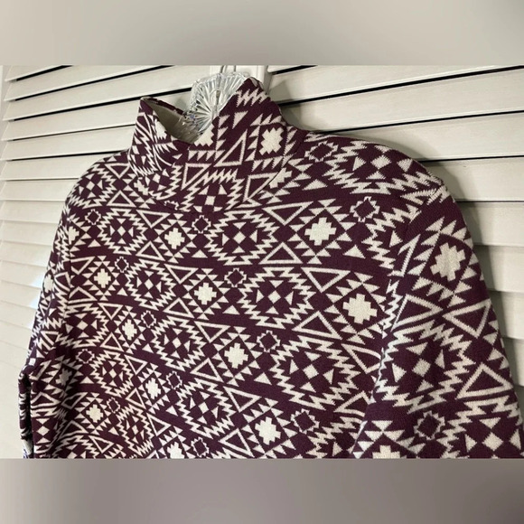 Duluth Women Mock Turtleneck Purple White Aztec Print Sweater S’no Sweat Medium - Picture 13 of 16